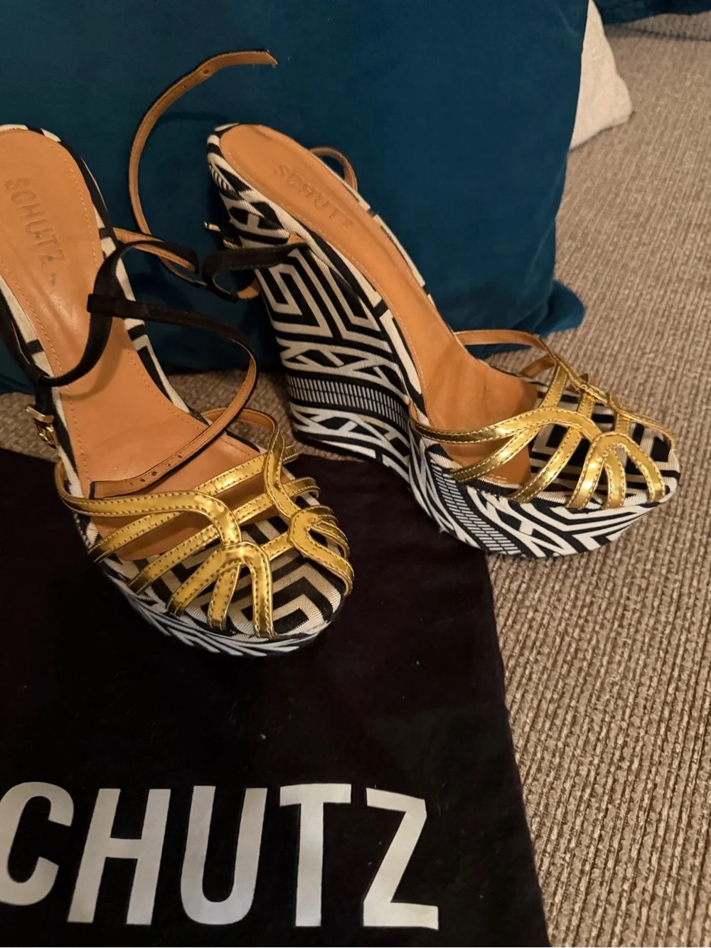 SCHUTZ Gold Strappy Platform Sandals with Black-and-White Geometric Platform